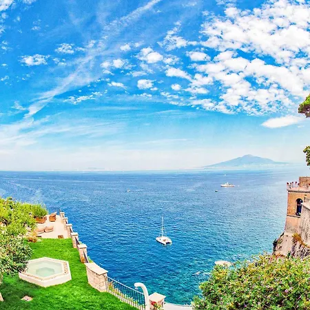 Cliffside Manor Sorrento